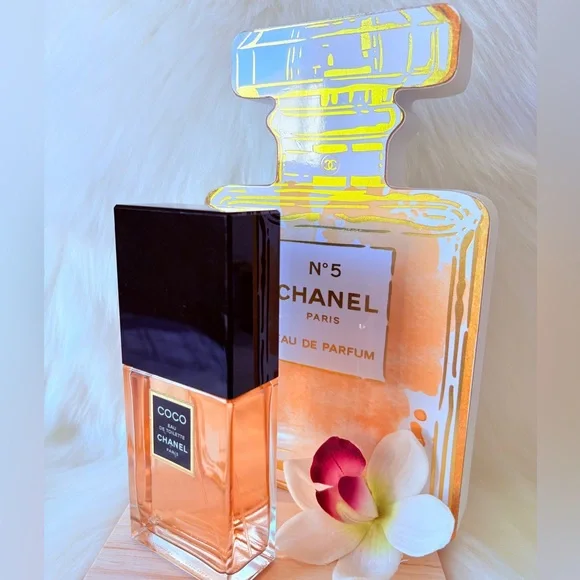 CHANEL Coco Eau de toilette- Black and Gold - Picture 3 of 11